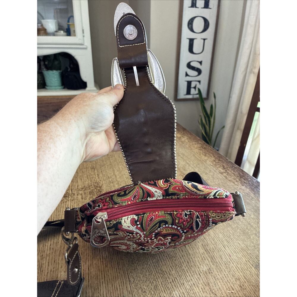 Montana West Red Paisley Crossbody Rhinestones Concealed Carry Western Cowboy - Picture 7 of 14